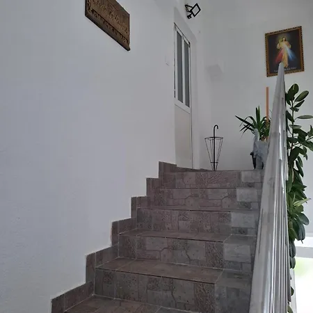 Ivica-2db,parking,klima,wifi *